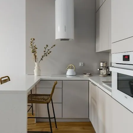 Modern Rataje By Renters Apartment